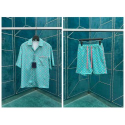 Louis       Vuitton Set LVY0569
