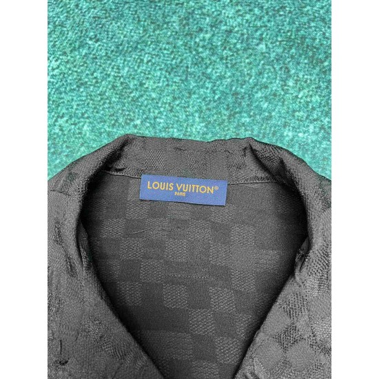 Louis Vuitton T Shirt LVY0584 Louis Vuitton T Shirt LVY0584