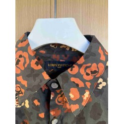 Louis         Vuitton T Shirt LVY0614
