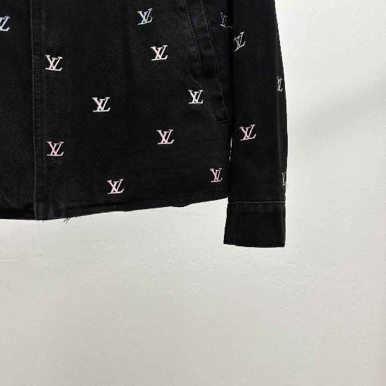 Louis          Vuitton Tops LVY0632