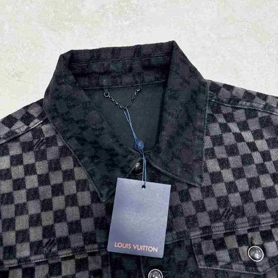 Louis          Vuitton Tops LVY0633