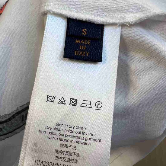 Louis Vuitton T Shirt LVY0640 Louis Vuitton T Shirt LVY0640