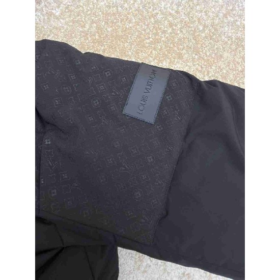 Louis            Vuitton Tops LVY0670 Louis            Vuitton Tops LVY0670