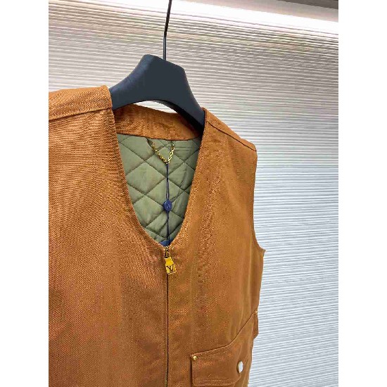 Louis            Vuitton Tops LVY0671 Louis            Vuitton Tops LVY0671