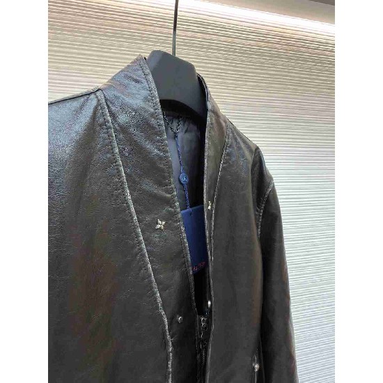 Louis            Vuitton Tops LVY0673 Louis            Vuitton Tops LVY0673