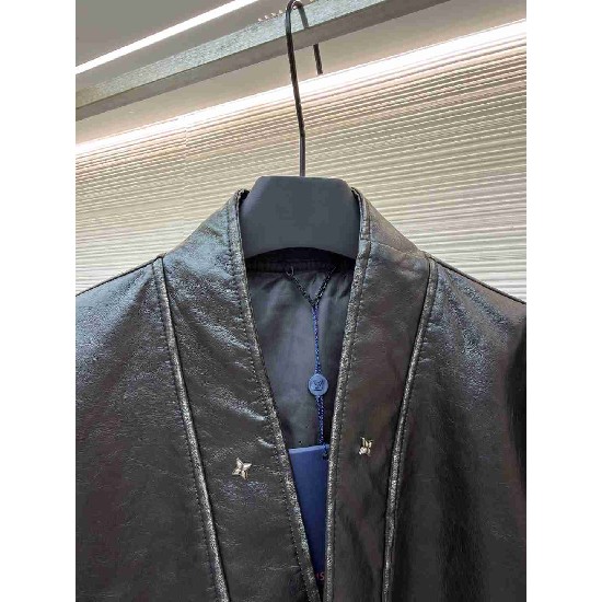 Louis            Vuitton Tops LVY0673 Louis            Vuitton Tops LVY0673