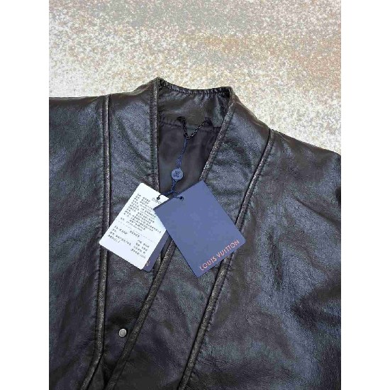 Louis            Vuitton Tops LVY0673 Louis            Vuitton Tops LVY0673