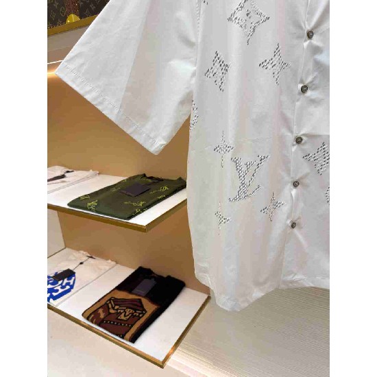 Louis            Vuitton T Shirt LVY0676 Louis            Vuitton T Shirt LVY0676