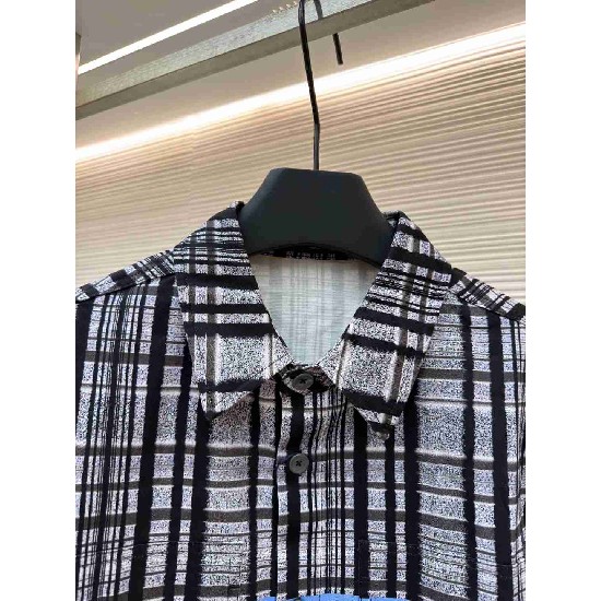 Louis            Vuitton Tops LVY0680 Louis            Vuitton Tops LVY0680