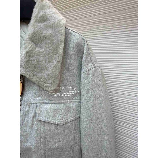 Louis            Vuitton Tops LVY0682 Louis            Vuitton Tops LVY0682