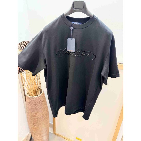 Louis             Vuitton T-shirt LVY0689