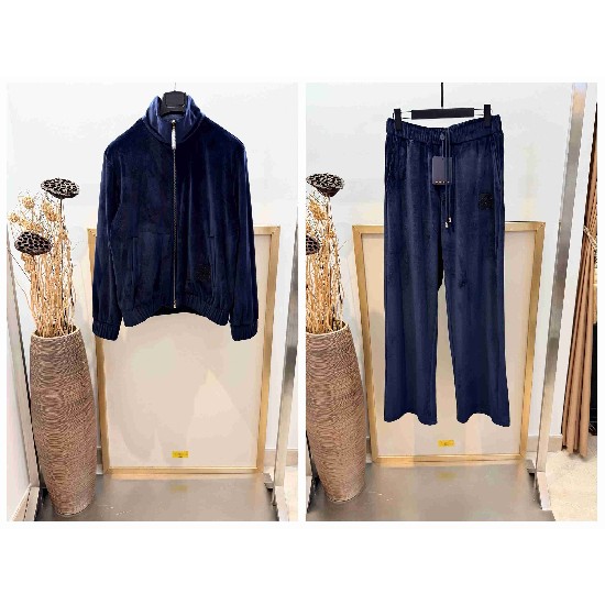 Louis             Vuitton Set LVY0693