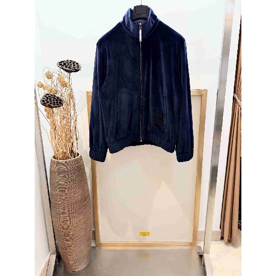 Louis             Vuitton Set LVY0693