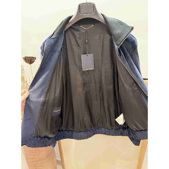 Louis             Vuitton Set LVY0693