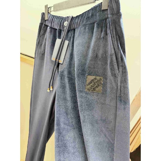 Louis             Vuitton Set LVY0693