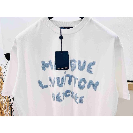 Louis             Vuitton T-shirt LVY0694
