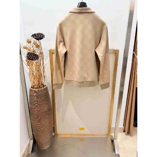 Louis             Vuitton Set LVY0701