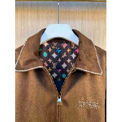 Louis               Vuitton Set LVY0718