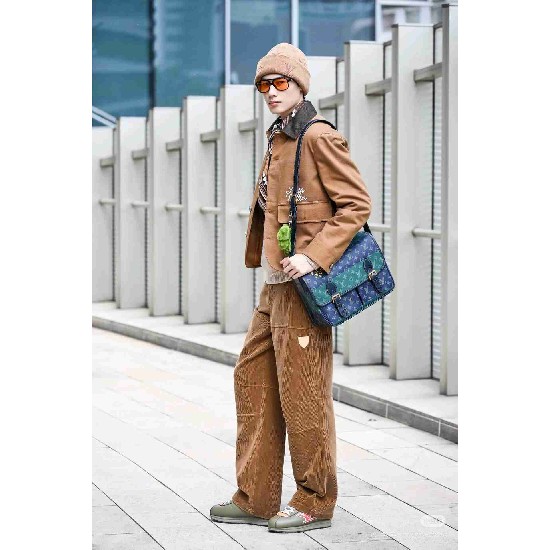 Louis               Vuitton Set LVY0718