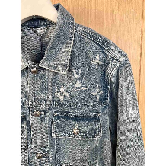 Louis                Vuitton Tops LVY0737