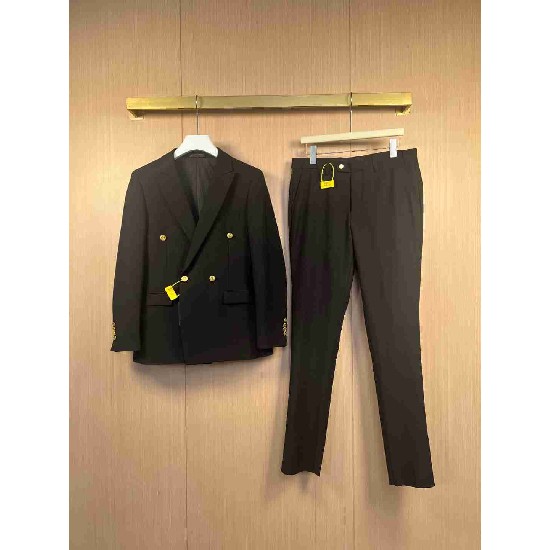 Louis                Vuitton Set LVY0738