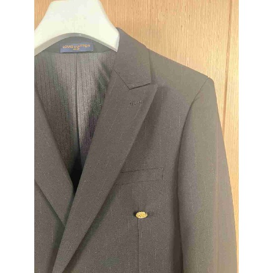 Louis                Vuitton Set LVY0738