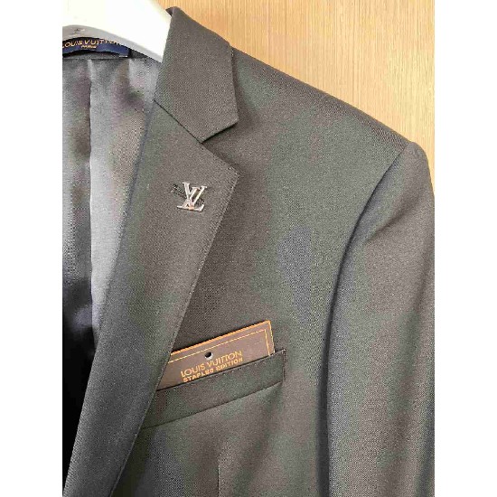 Louis                Vuitton Set LVY0739