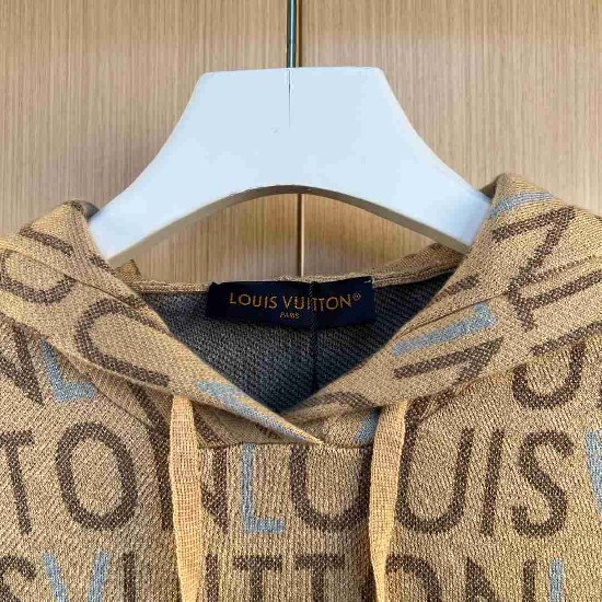 Louis                Vuitton Tops LVY0753