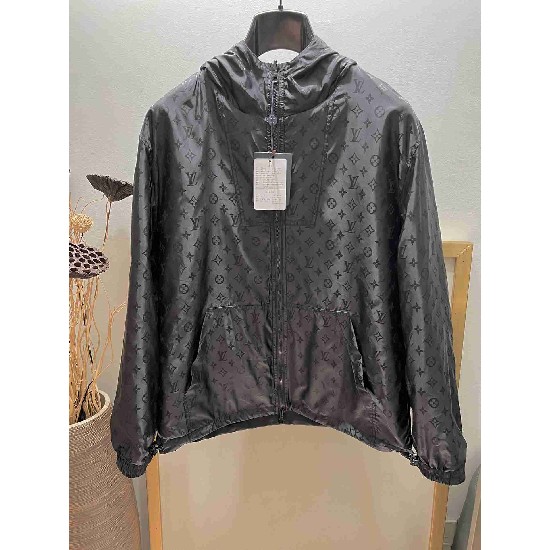 Louis                Vuitton Tops LVY0765