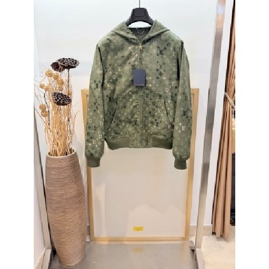 Louis                Vuitton Tops LVY0771