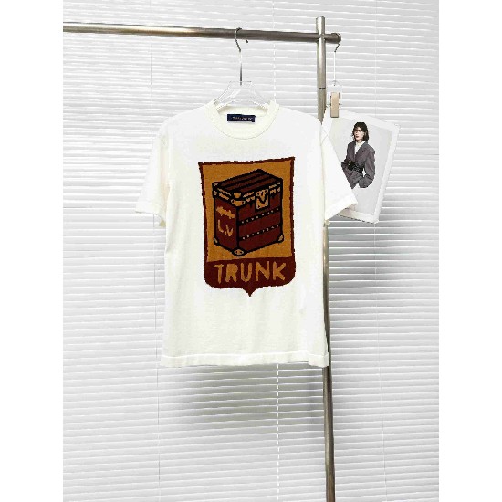 Louis                 Vuitton T shirt LVY0811