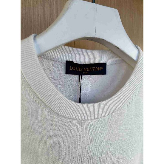 Louis                  Vuitton T shirt LVY0804