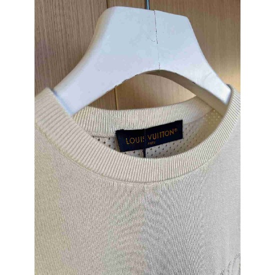 Louis                  Vuitton T shirt LVY0810