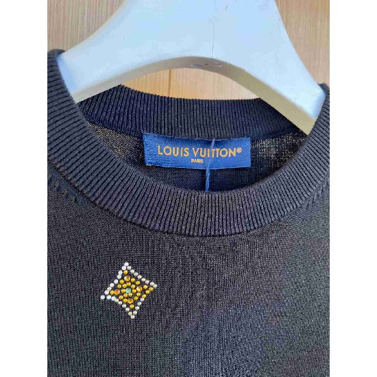 Louis                  Vuitton T shirt LVY0815