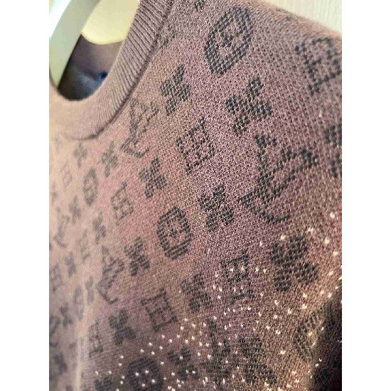 Louis                  Vuitton T shirt LVY0819