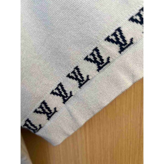 Louis                  Vuitton T shirt LVY0822