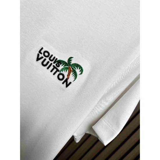 Louis                   Vuitton T shirt LVY0829