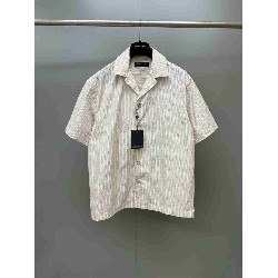 Louis                   Vuitton Set LVY0831