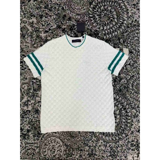 Louis                   Vuitton T shirt LVY0838