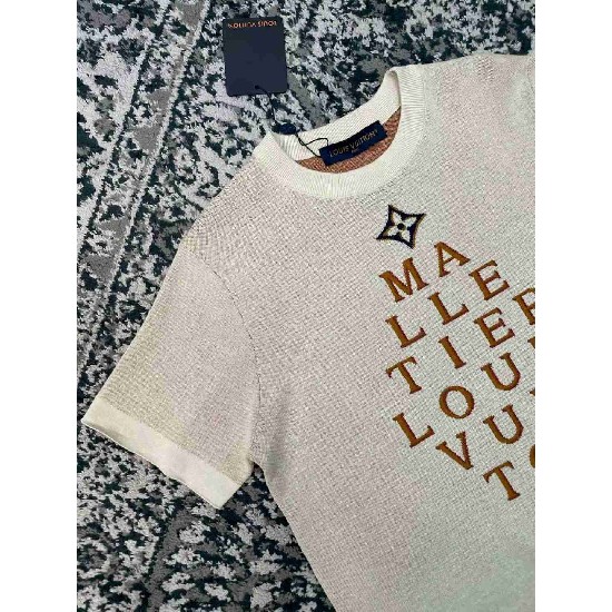 Louis                   Vuitton T shirt LVY0841