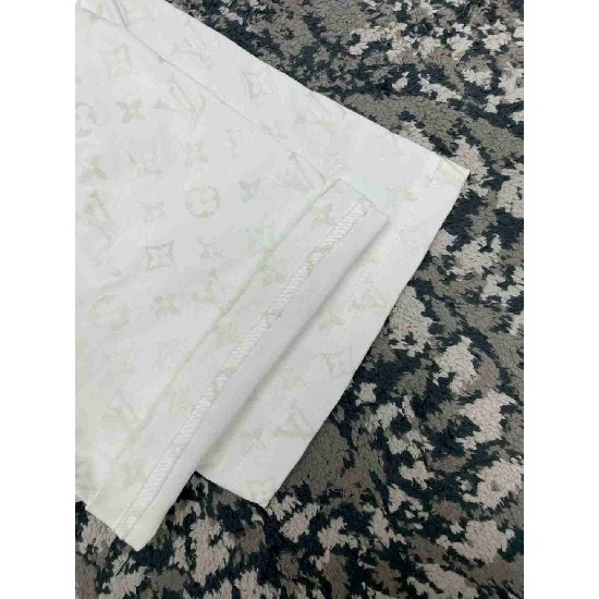 Louis                   Vuitton T shirt LVY0846