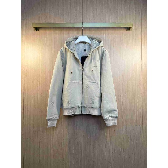 Louis                    Vuitton Tops LVY0853
