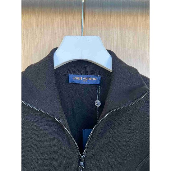 Louis                    Vuitton Tops LVY0857