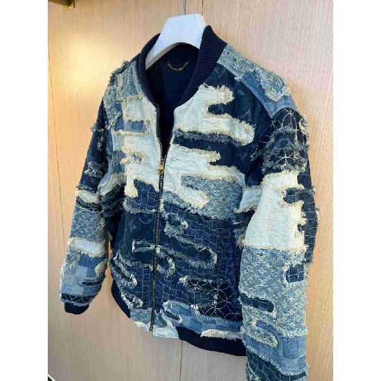 Louis                    Vuitton Tops LVY0860