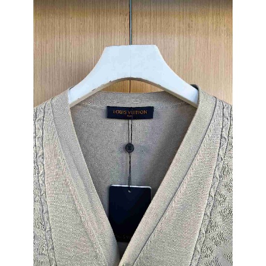 Louis                    Vuitton Tops LVY0862