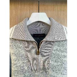 Louis                    Vuitton Tops LVY0865