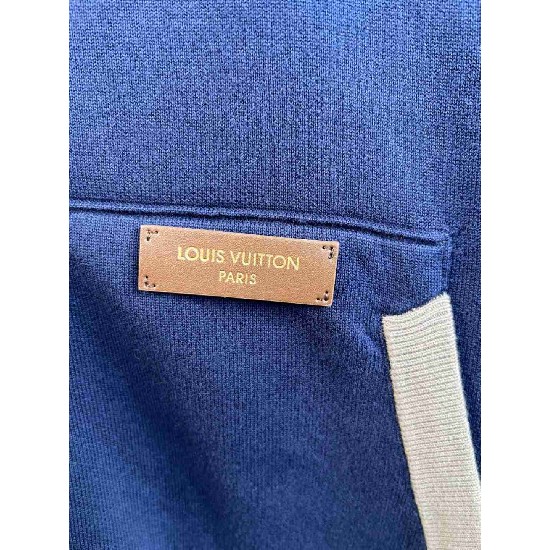 Louis                    Vuitton Tops LVY0866