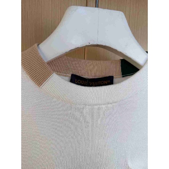 Louis                    Vuitton T shirt LVY0869