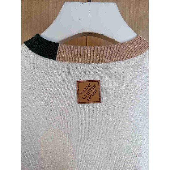 Louis                    Vuitton T shirt LVY0869
