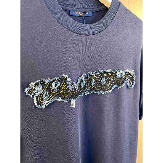 Louis                    Vuitton T shirt LVY0870
